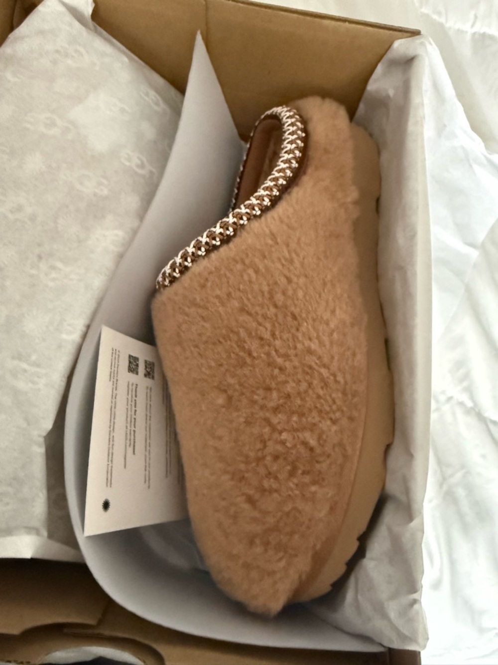 UGG Sherpa Tasman Slippers- Chestnut